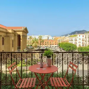Al Massimo , Palermo Italia